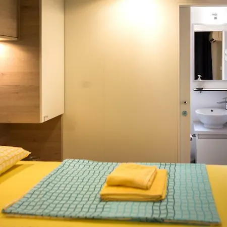 Holiday home Mobile Homes Dolphin *